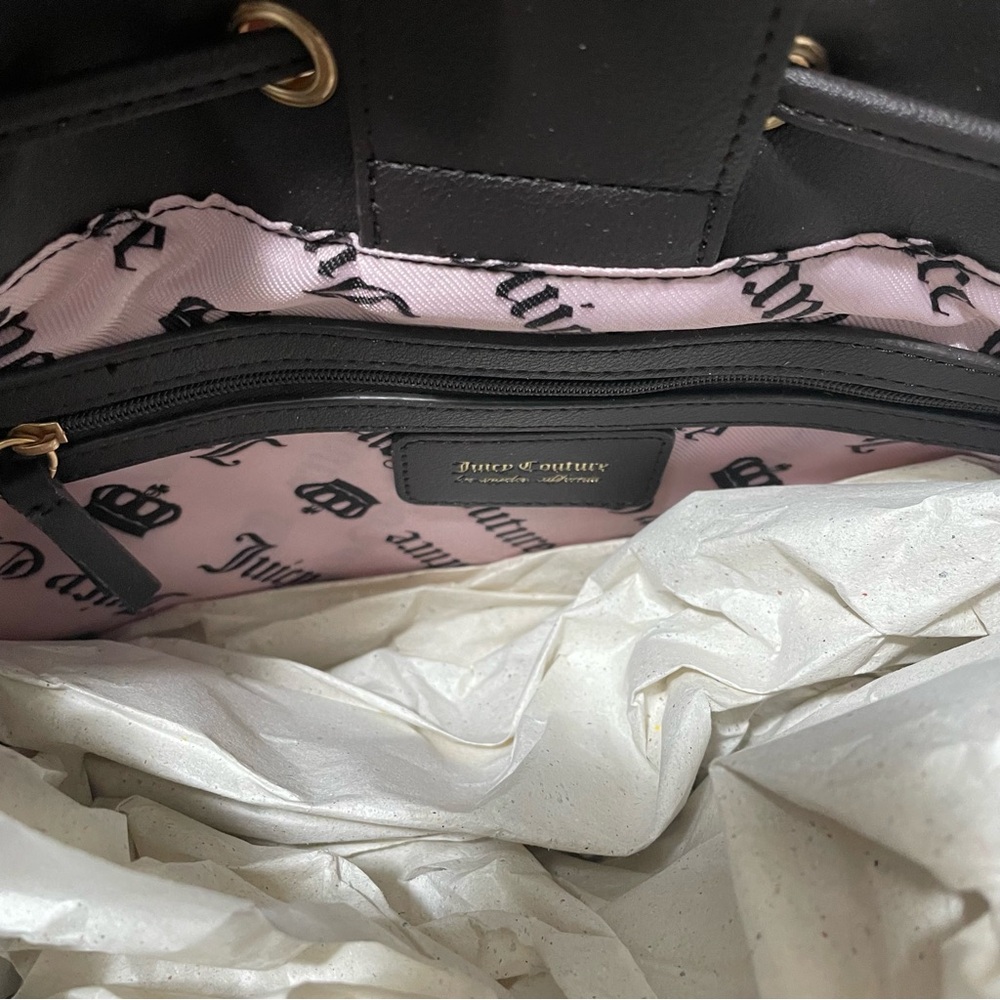 Juicy Couture - Picture 4 of 7